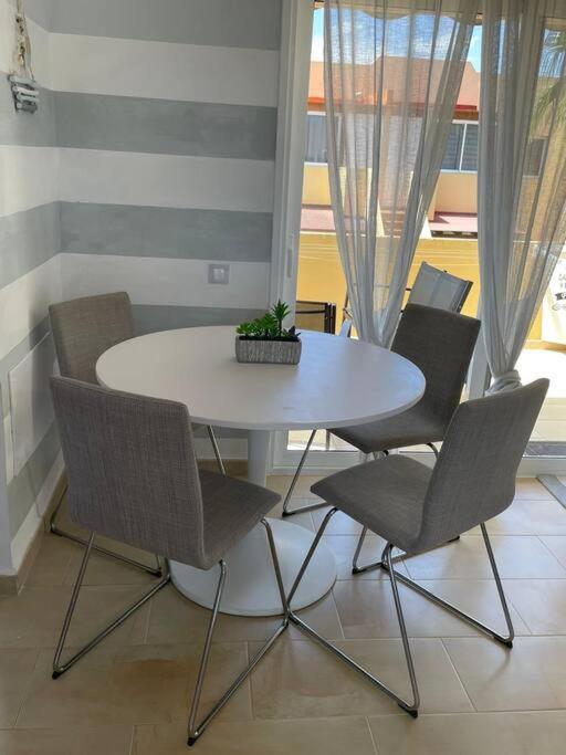 Appartement Eco House Golfinhos à Corralejo Extérieur photo